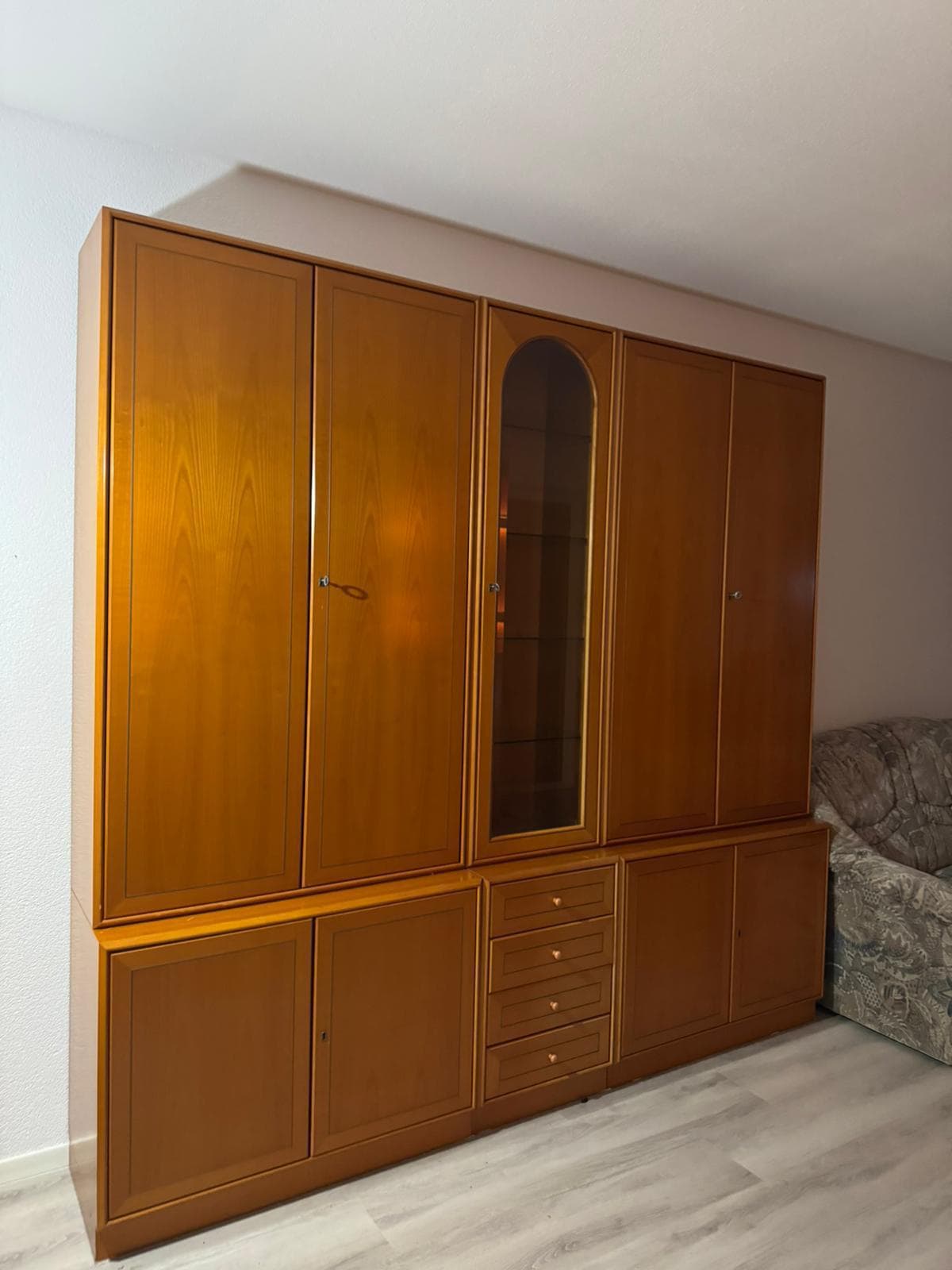 Montierte Schrankwand im Wohnzimmer